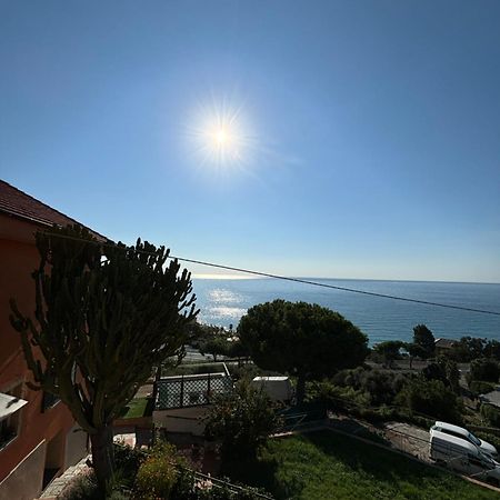 Apartmán Il Giardino Del Mare Ventimiglia Exteriér fotografie