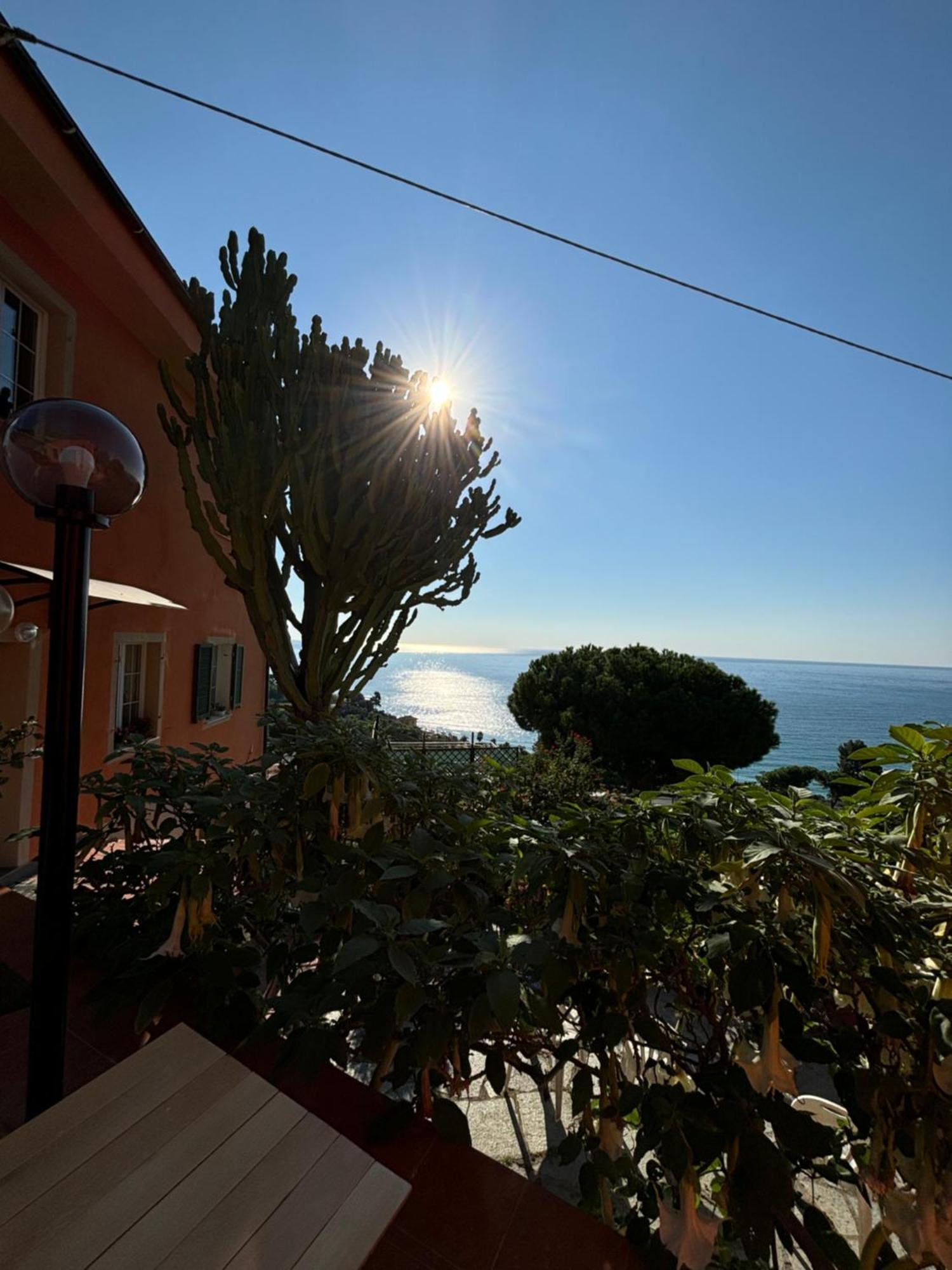 Apartmán Il Giardino Del Mare Ventimiglia Exteriér fotografie