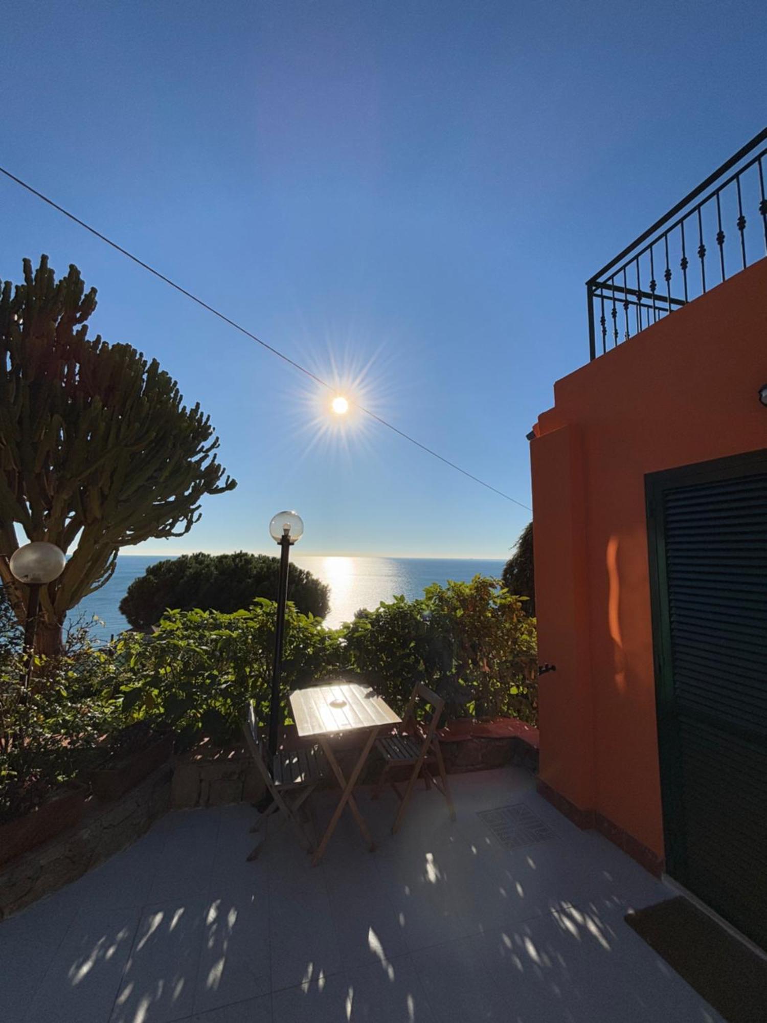 Apartmán Il Giardino Del Mare Ventimiglia Exteriér fotografie